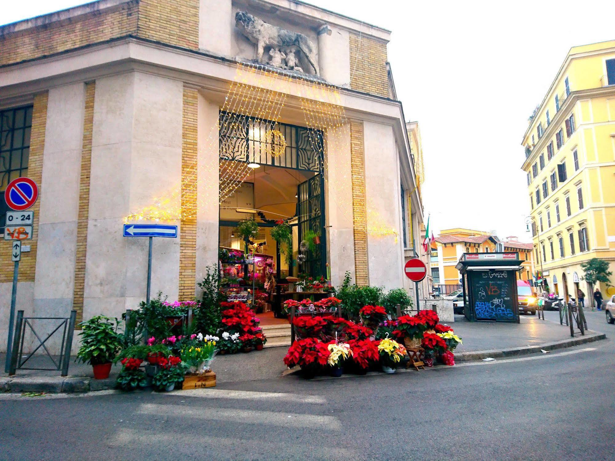 B&B San Michele A Porta Pia Rome Exterior photo